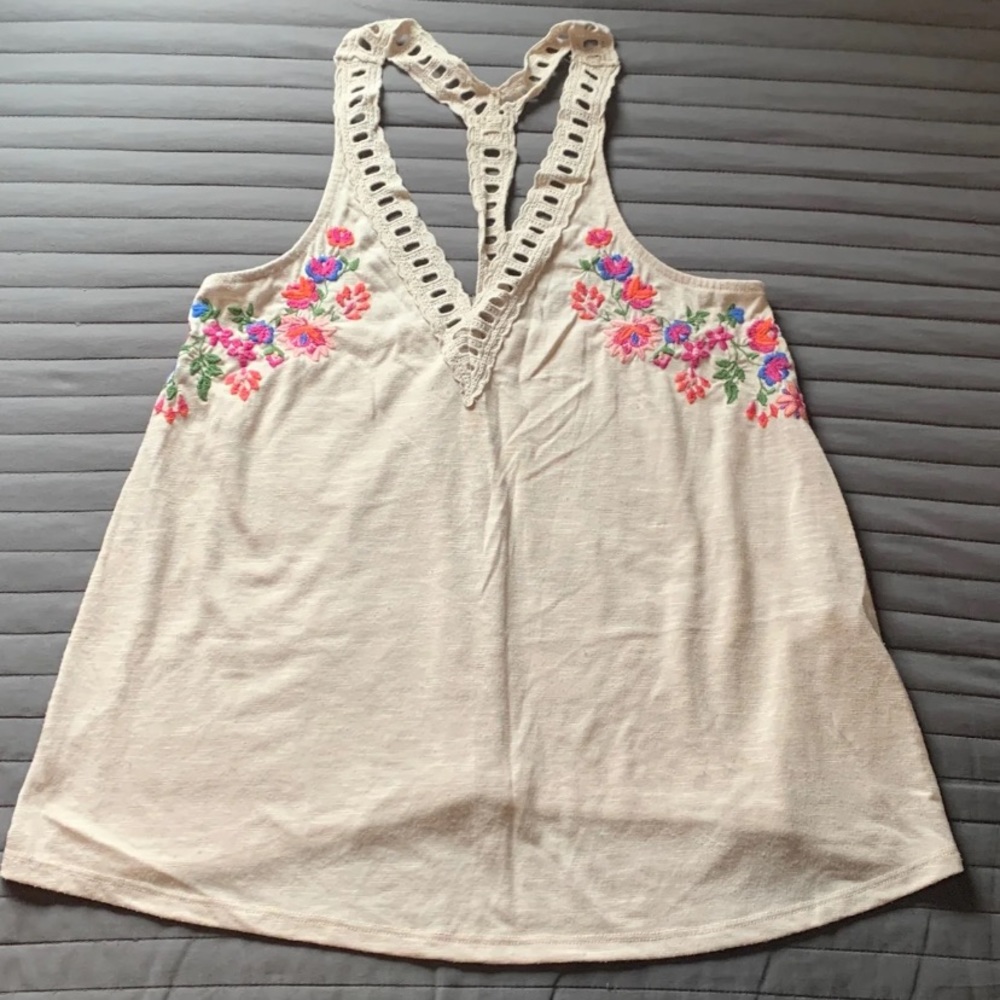 Hollister Beige Embroidered Tank